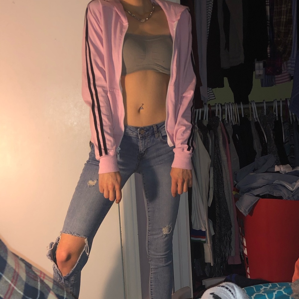 🎉2/$25 light pink striped sweater